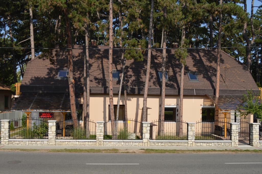 Gratisz Apartman Siófok Exterior foto